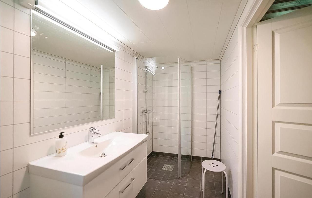 2 Bedroom Gorgeous Home In Hestra Algutstorp Exterior foto